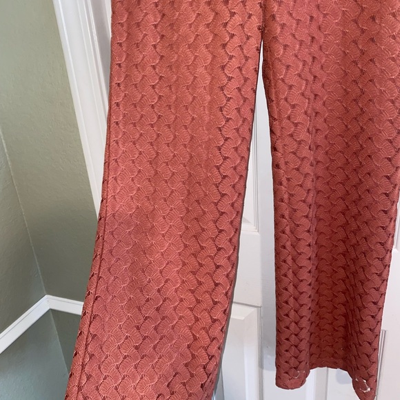 G by Giuliana Textured Two Piece Set in Rust - Picture 10 of 11
